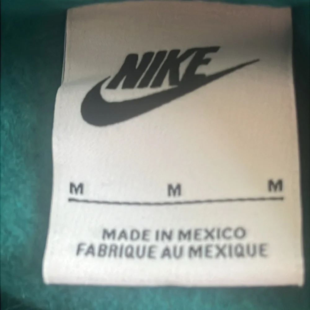 Nike classic Men's Teal Sweater - Picture 6 of 7